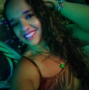 Meet your Posher, Fernanda